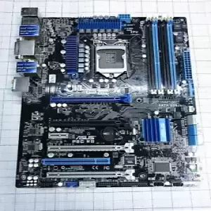 Asus P8C WS Motherboard - Intel - socket LGA-1155 - w/ accessories - rev 1.01