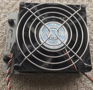 Dell CN-02 R911 PowerEdge Server 12V Fan w/sensor, bracket and guard 3.5" 90mm