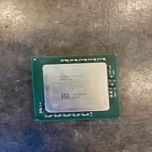 Intel XEON VINTAGE CPU 2001