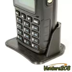 Desktop Stand for PoFung / Baofeng UV-82 and UV-82HP Handheld Radio, 190206