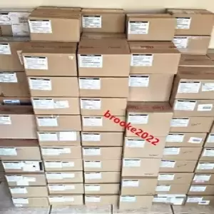 NEW Lenovo 00LA878 4XB0G88737 1.8TB 10K 12G 2.5'' SAS RD650 RD450 HDD Hard Drive