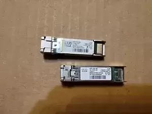 LOT OF 2 GENUINE CISCO SFP-10G-SR V03 SFP+ GBIC TRANSCEIVER MODULE H3-4(8)