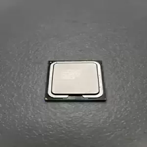 Intel Xeon X3323