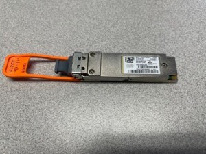 Cisco QSFP-100G-PSM4-S 100GBASE QSFP transceiver module, New in box