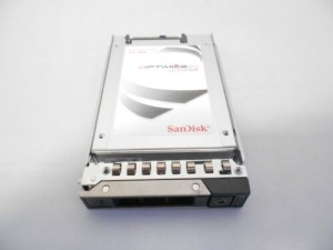 SanDisk 1.92TB SSD SAS 2.5 6G Dell Server Hard Drive R540 T640 R640 R740 R740XD