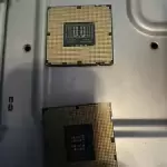 Two Intel Xeon Processors  E5-2430V2  CPU And Two Heat Sinks