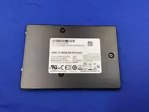 MZ-QLB9600 Samsung PM983 960GB 2.5" PCIe Gen3 SSD MZQLB960HAJR