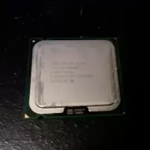 Intel Xeon X3360 2.83GHz Quad-Core (AT80569KJ073N) Processor
