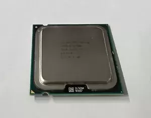 Intel Xeon Socket 775 2133mhz 1066mhz 3050 (SLABZ)