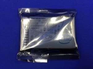 P13701-B21  HPE 3.2TB NVME DC P4610 SFF SCN U.2 SSD P13836-001