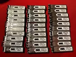 LOT OF 30 - Cisco 30-1301-02 GLC-SX-MM 850nm 550m SFP Transceiver - 1000BASE-SX