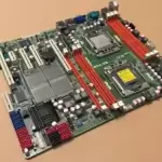 Asus Z8NA D6 Server Motherboard LGA1366 Intel 5500 ATX DDR3 ICH10R