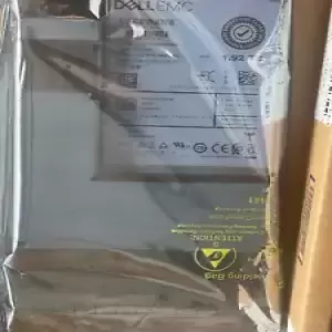 Dell EMC TW6RG Hitachi 0B35184 / HUSTR7619ASS200 1.92TB 2.5" 12Gbps SAS RI SSD