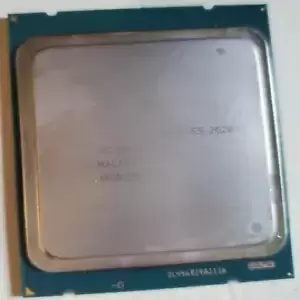 Intel Xeon E5-2620 V2 - 2.1 GHz Hexa-Core (SR1AN) Processor