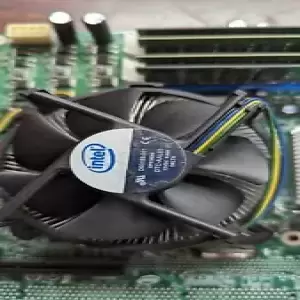 Intel S3000AH, LGA775 Socket Motherboard (w/ Intel Xeon x3210 & 8GB RAM)