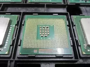 INTEL SL7PE Xeon 3.0Ghz 1Mb L2 Cache 800Mhz Fsb 604Pin 90Nm Processor