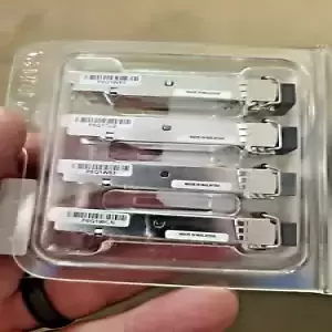 *NEW* lot of (4) Finisar FTRJ8519P1BNL SFP Transceivers, 2GB 850nm