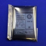 9Y3HD Dell Samsung PM863a 3.84TB 6Gbps SATA RI TLC 2.5 SSD 09Y3HD MZ-7LM3T8B