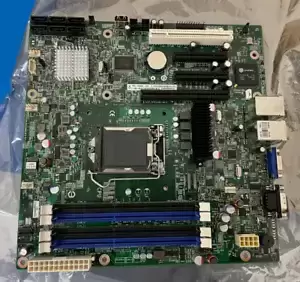 Intel Server Board, Model S1200BTLR, Version G21110-352